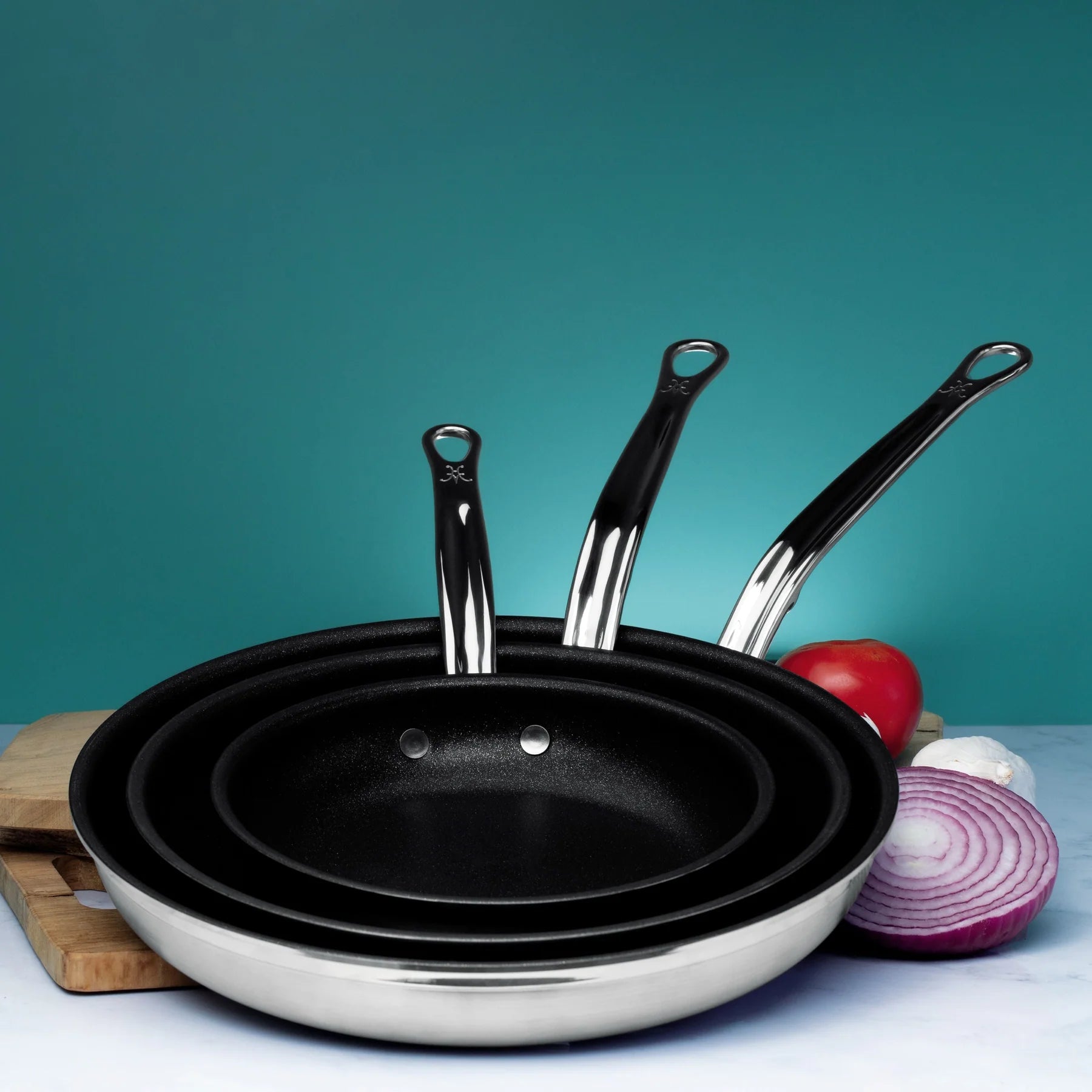 Hestan ProBond TITUM Non-Stick Skillet – 22cm, 28cm or 32cm - Mustard