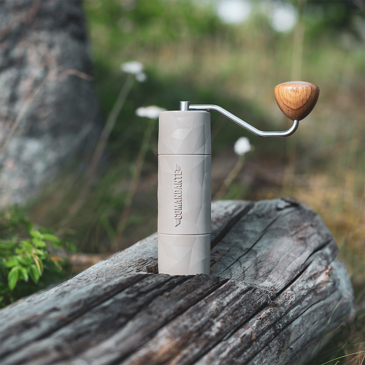 Comandante X25 Trailmaster Dune Coffee Grinder - Mustard