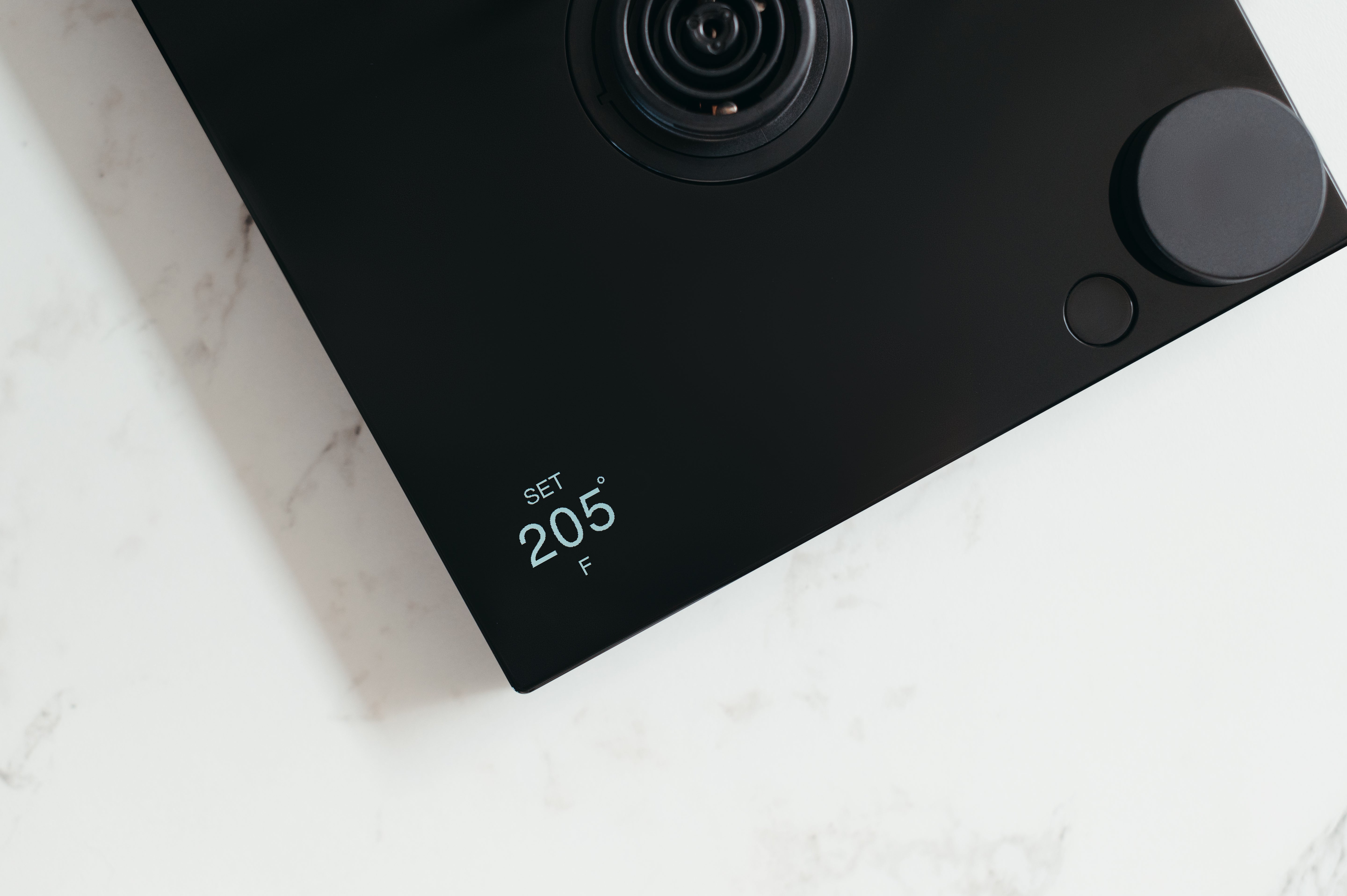 Fellow Stagg EKG PRO Electric Kettle - Matte Black - Mustard